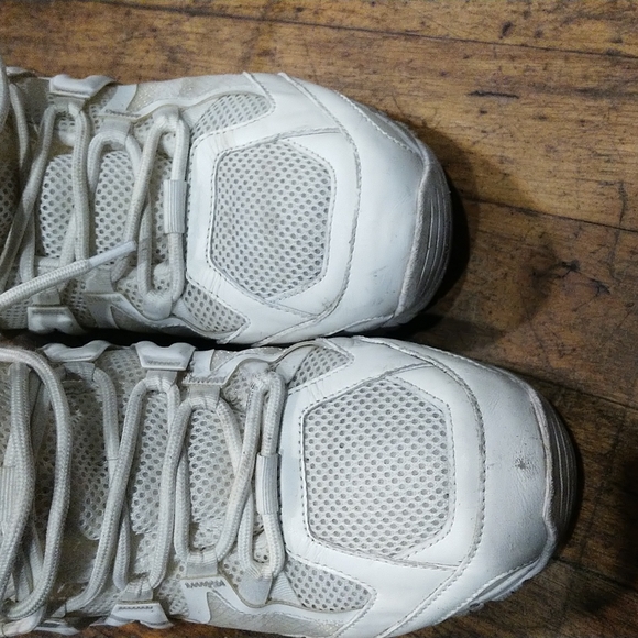 SANDRO Leather, mesh and rubber sneakers - Picture 7 of 10